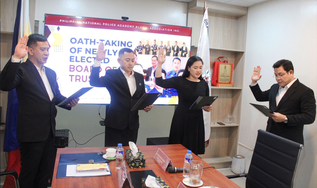 Oathtaking of Newly Elected Board of Trustees 104 pnpaaai oathtakingofbot